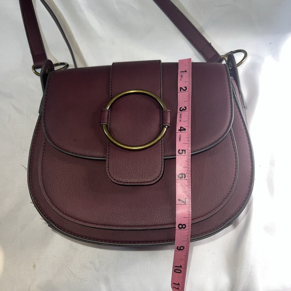 Burgundy Mauve Brass HW Vegan Hobo Crossbody Purse 10x9x3 Disneybound, Hippyboho - Picture 9 of 9